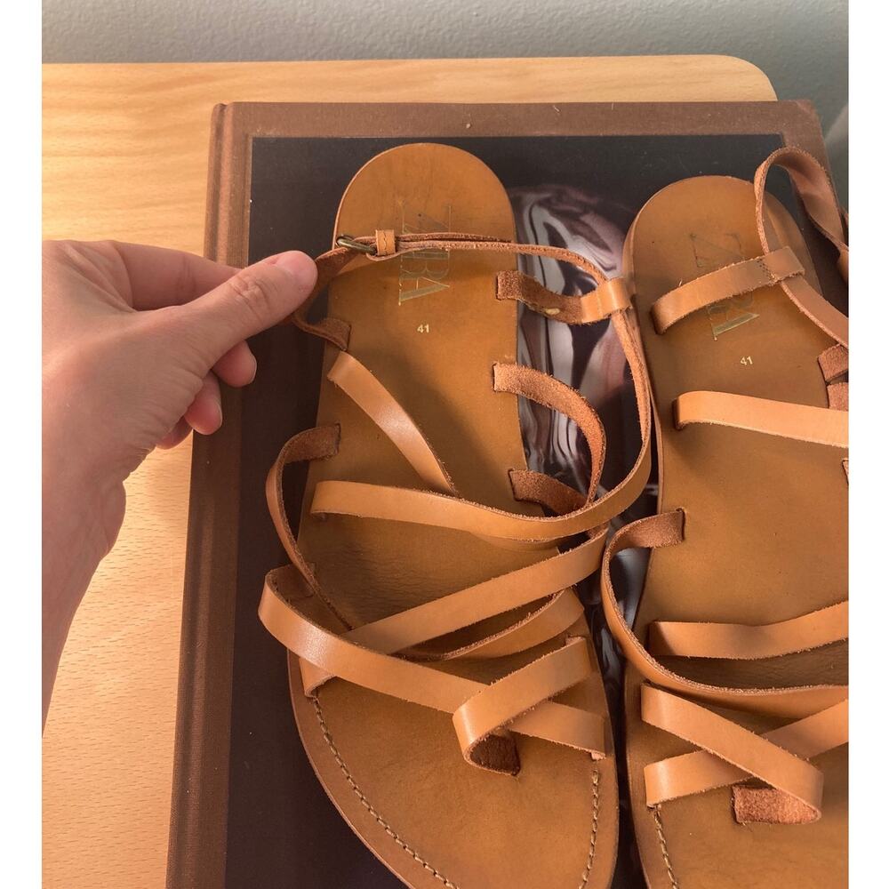 Zara Leather Gladiator Strappy Flat Sandals Summer Fun Sz 41 10 - Picture 3 of 6